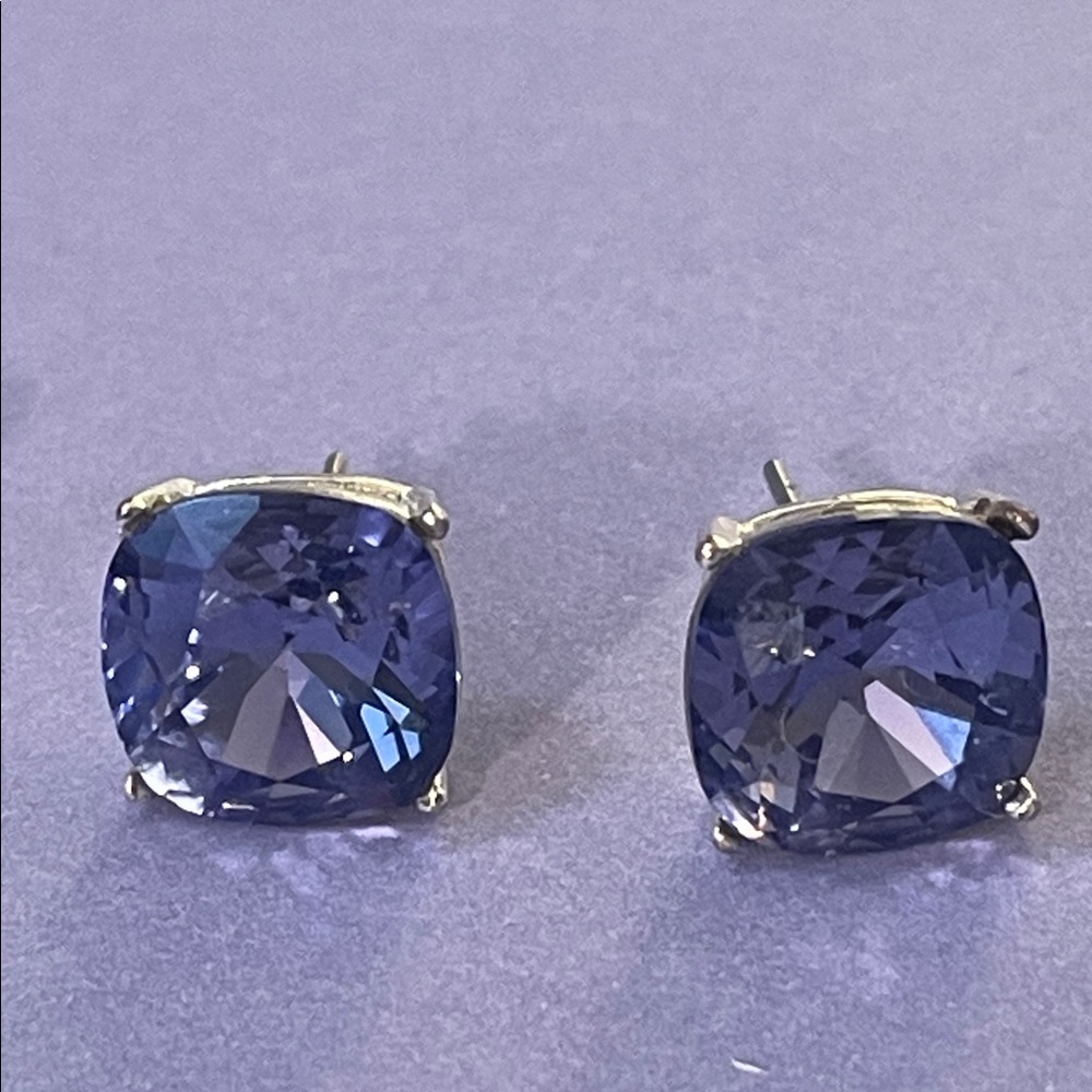 Express Light Purple Stud earrings set in silver square setting